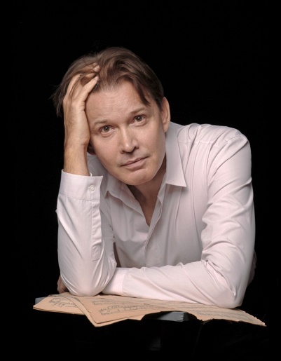 Олег Погудин с программой "La serenata"